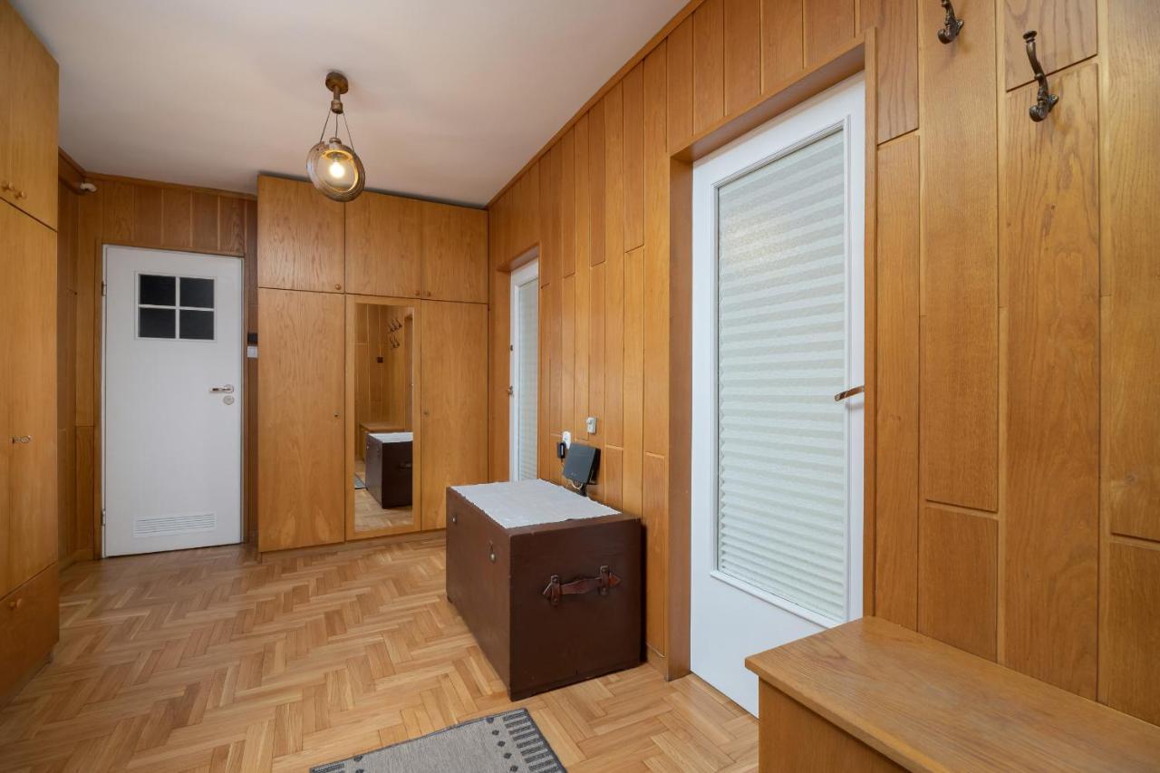 Jozefinska Apartment With Balcony Cracow By Noclegi Renters Cracovia Esterno foto